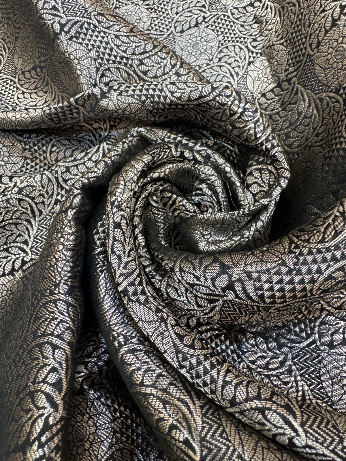 Pure Banarasi Chiniya Silk Buta Saree