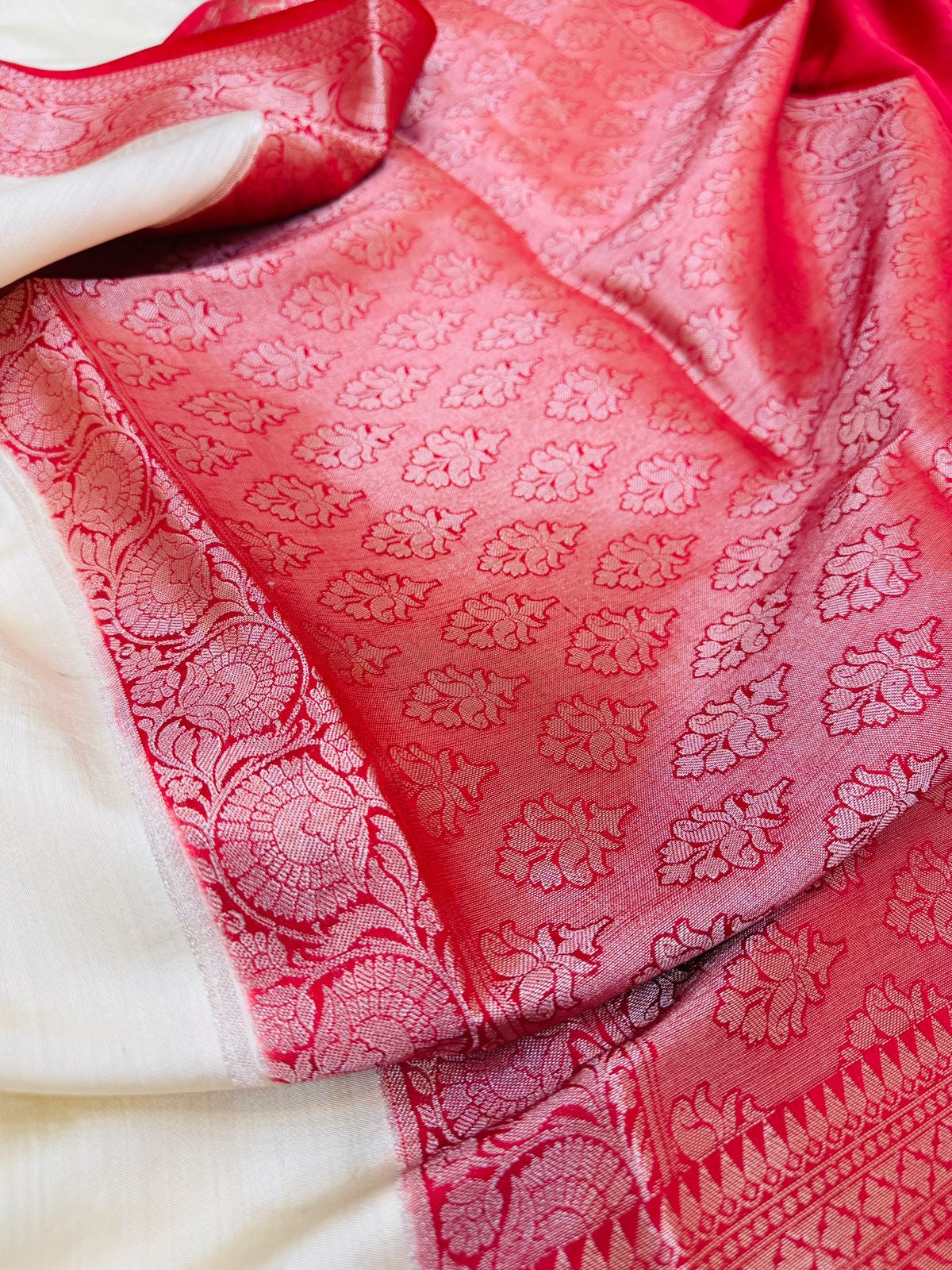 Pure Banarasi Chiniya Silk Plain Saree