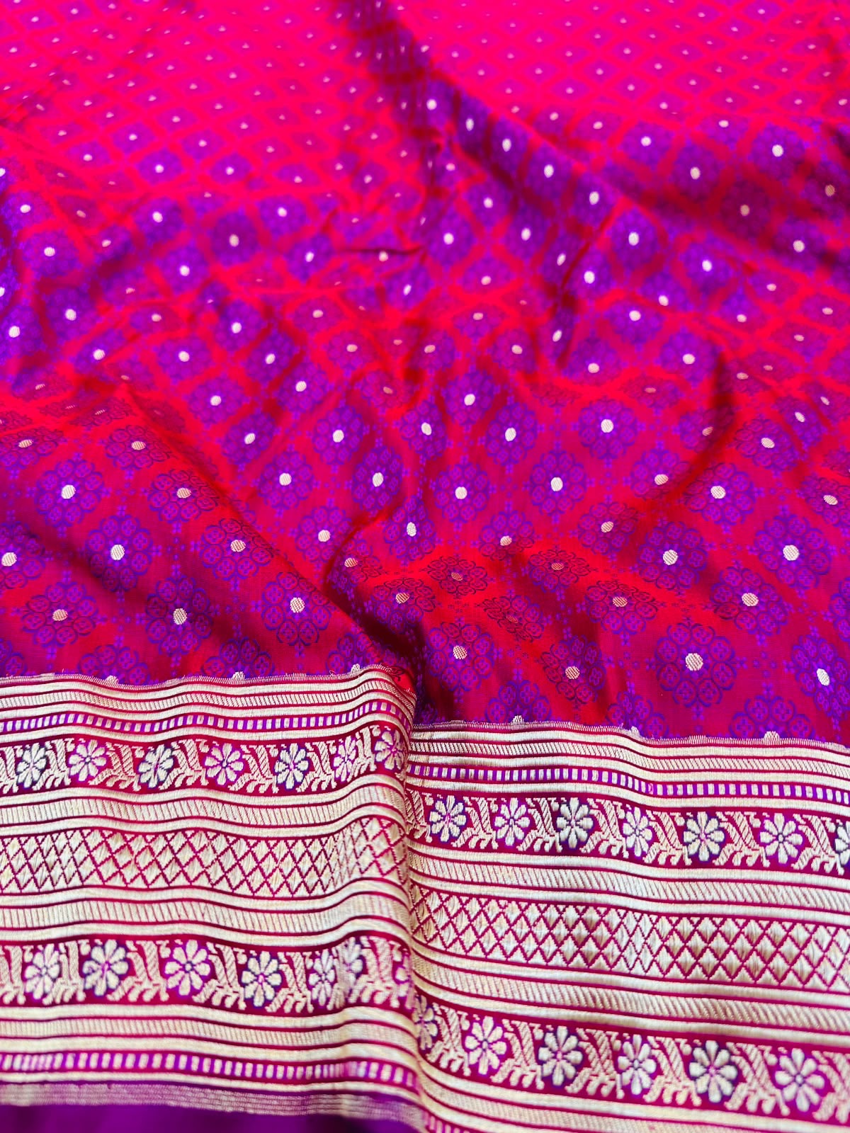 Satin Tanchoi Buti Saree