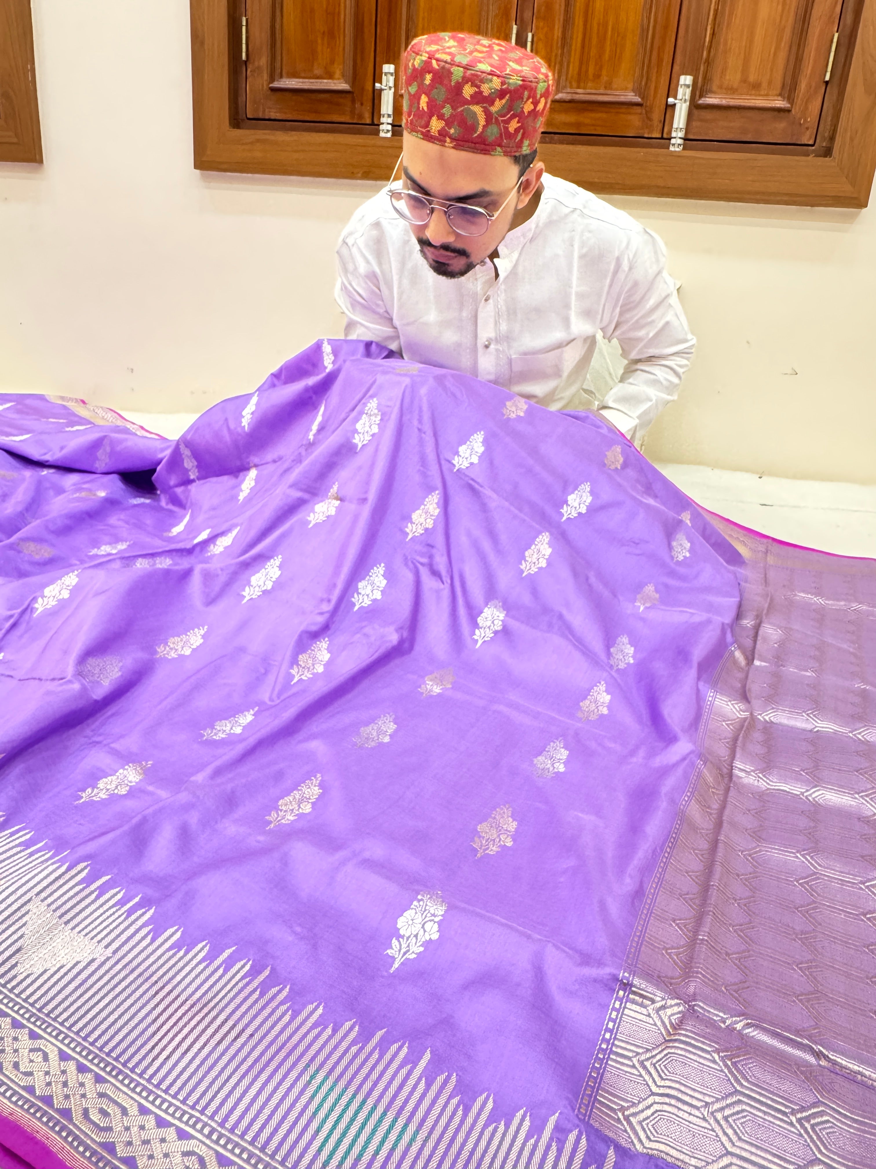 Pure Banarasi Katan Silk Sona Mina Buta Saree