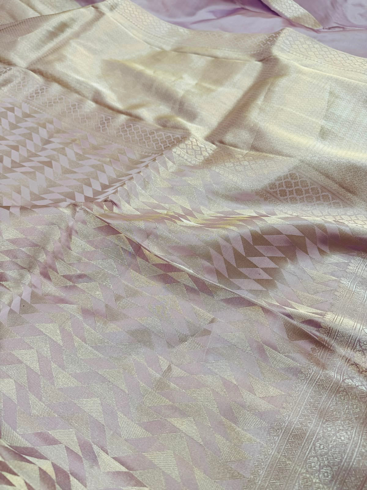 Satin Geometric Pattern Saree