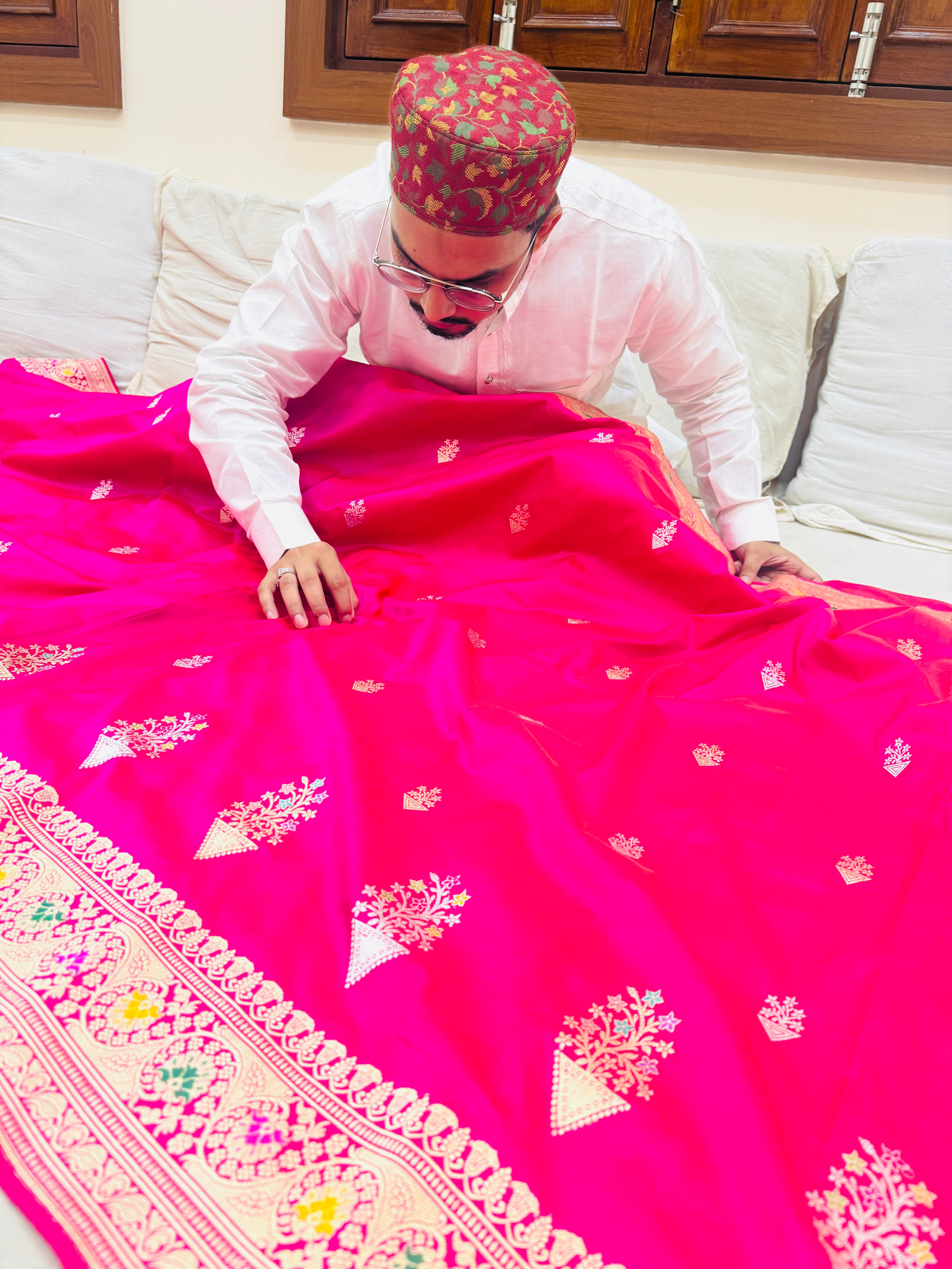 Pure Banarasi Katan Silk Buti Saree
