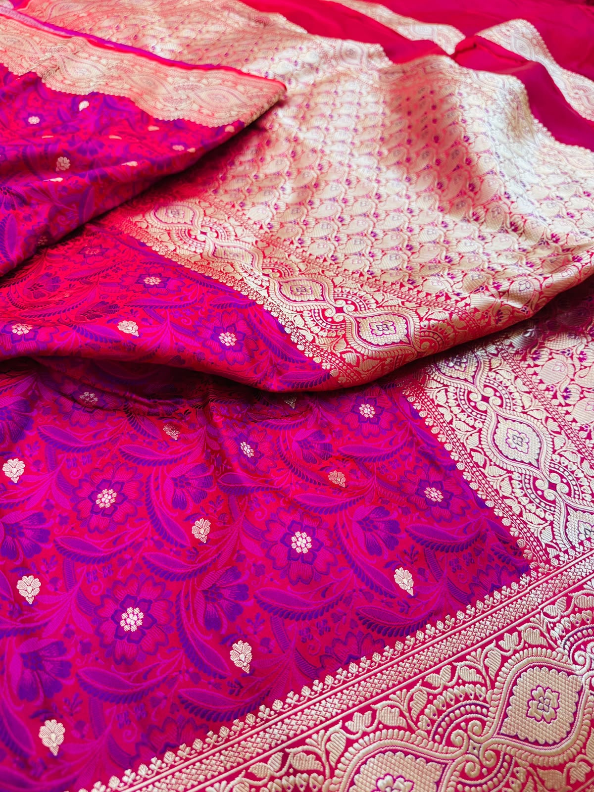 Satin Tanchoi Buti Saree