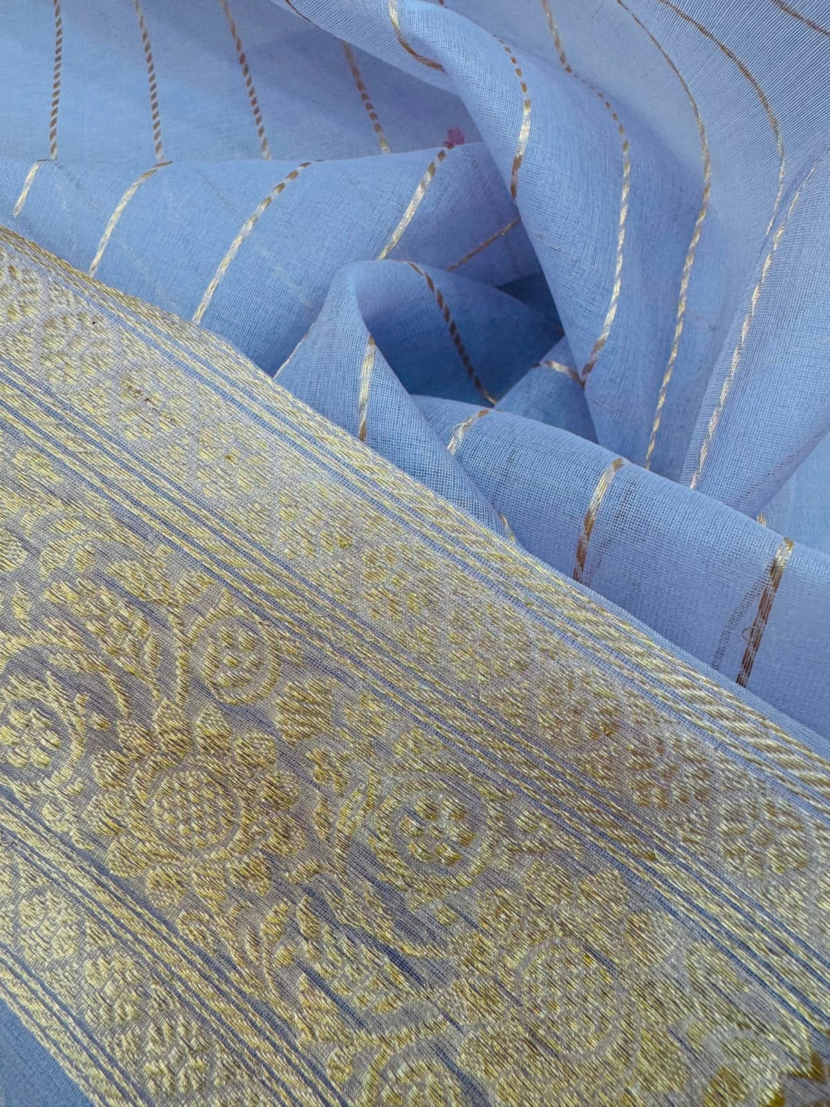 Kora Organza Kaduwa Buti Saree